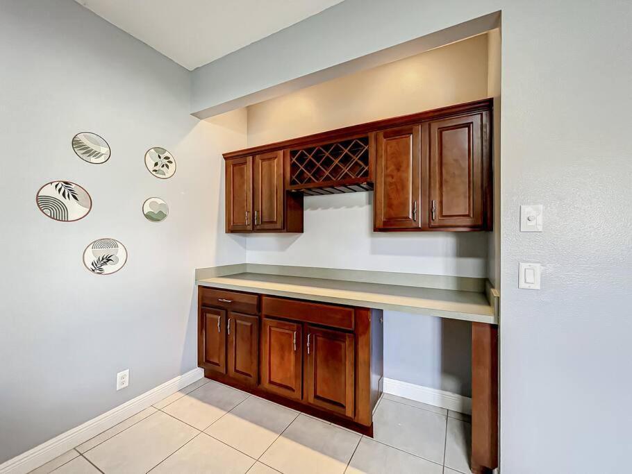 Discover Your Oasis: Tropical Haven In Psl * Port St. Lucie